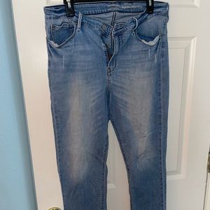 Levi’s HighRise Slim crop‼️BOGO‼️